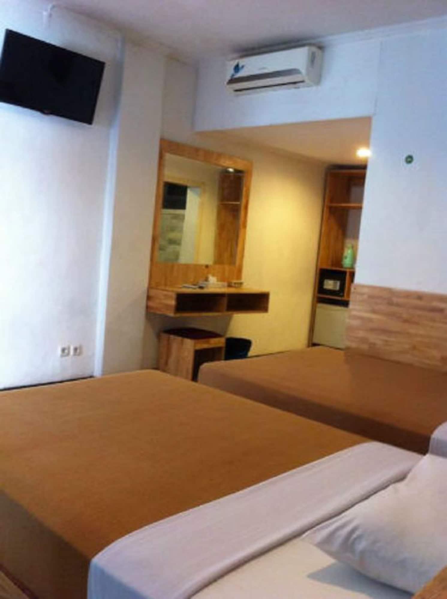 Hotel Karthi Kuta Kuta Lombok Exterior foto