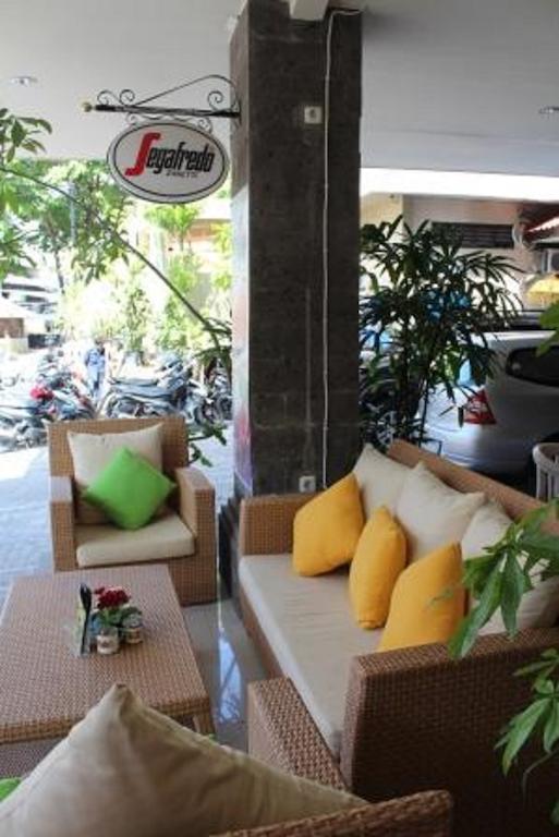 Hotel Karthi Kuta Kuta Lombok Exterior foto
